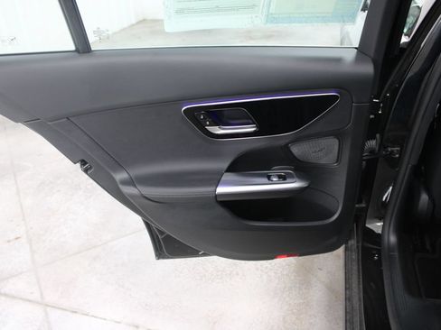 Used 2025 Mercedes-Benz C 300 Sedan image 20