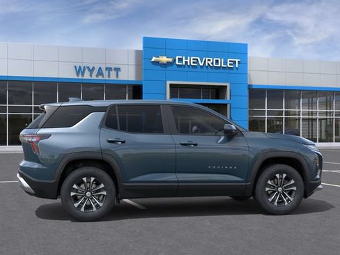 New 2027 Chevrolet Equinox LT w/ Convenience Package II AWD/4WD image 6