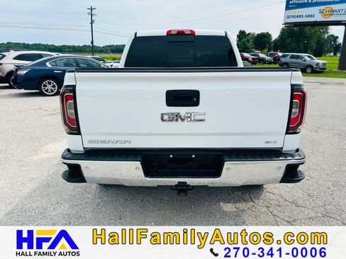 Used 2018 GMC Sierra 1500 SLT AWD/4WD image 4