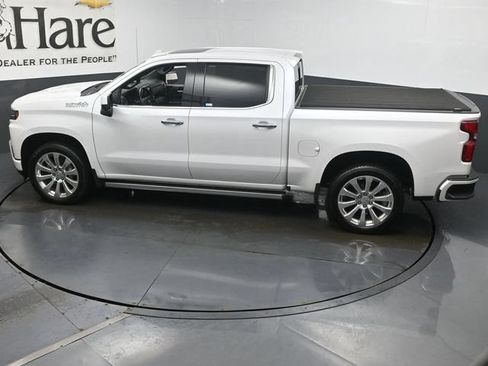 Used 2021 Chevrolet Silverado 1500 High Country w/ Technology Package AWD/4WD image 42