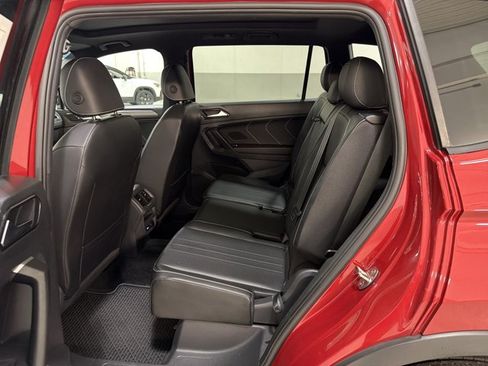 Certified 2024 Volkswagen Tiguan SE R-Line FWD image 18