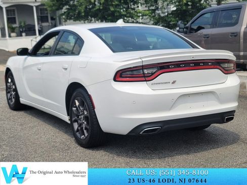Used 2018 Dodge Charger GT AWD/4WD image 4