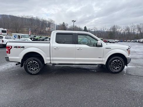 Used 2019 Ford F150 Lariat w/ Trailer Tow Package image 5