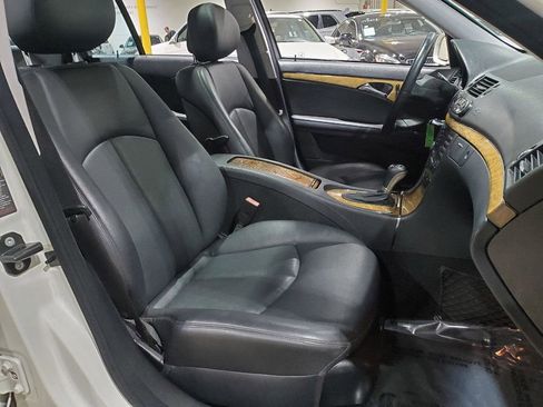 Used 2008 Mercedes-Benz E 350 Sedan image 15