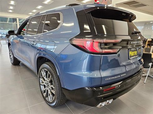 New 2026 GMC Acadia Denali Ultimate w/ LPO, Floor Liner Package image 3