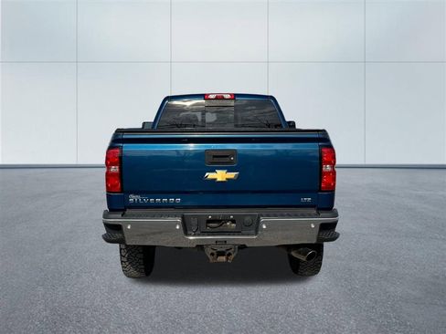Used 2015 Chevrolet Silverado 2500 LTZ image 4