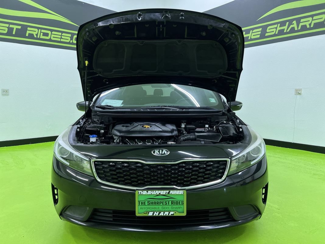 Used 2017 Kia Forte LX FWD image 4
