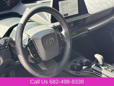 Used 2023 Toyota Prius XLE FWD image 18
