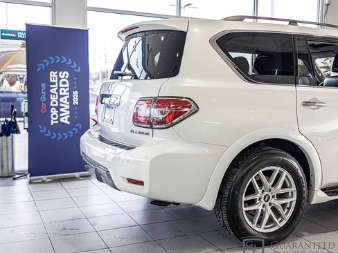 Used 2019 Nissan Armada Platinum image 13