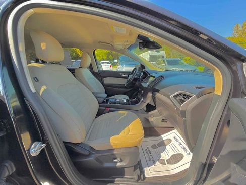 Used 2019 Ford Edge SEL image 14