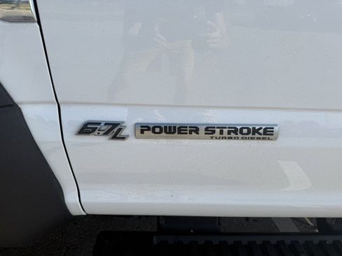 Used 2021 Ford F550 XL image 15