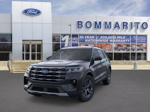 New 2026 Ford Explorer Active w/ Active Comfort Package AWD/4WD image 2