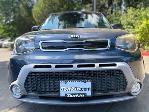 Used 2015 Kia Soul + w/ Primo Package FWD image 8