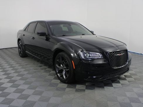 Used 2022 Chrysler 300 S image 25