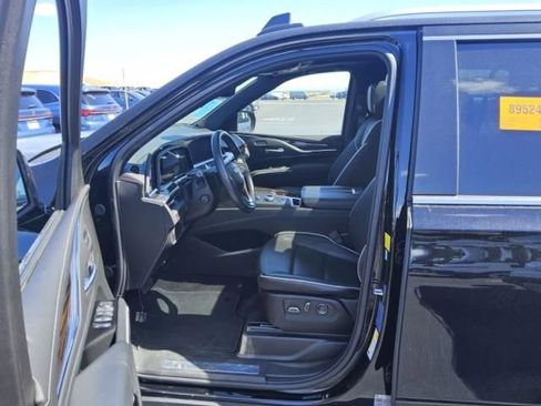 Used 2024 Cadillac Escalade ESV Premium Luxury w/ LPO, Floor Liner Package RWD image 6