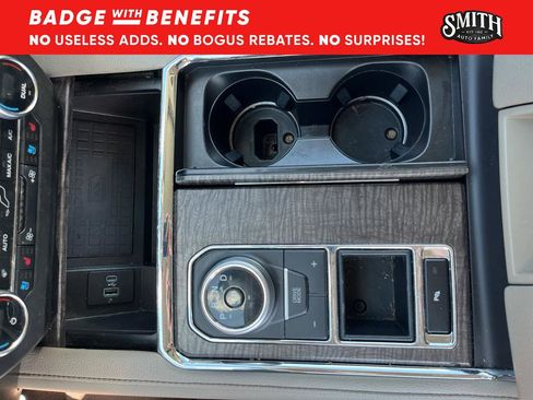 Used 2020 Ford Expedition Max Limited w/ Equipment Group 301A image 18