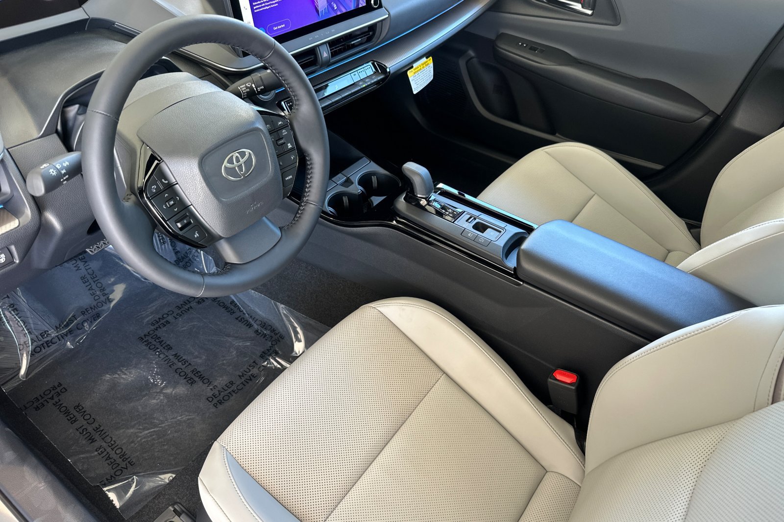 New 2027 Toyota Prius Limited AWD/4WD image 10