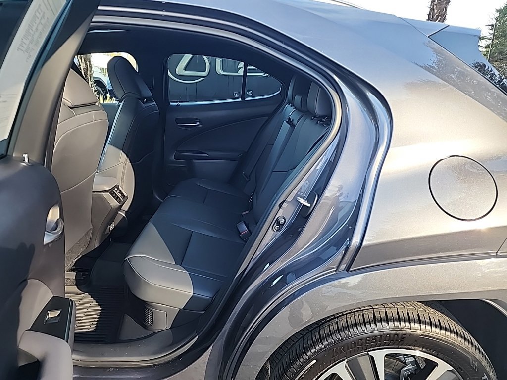 Certified 2025 Lexus UX 300h AWD w/ Accessory Package (Z1) image 14