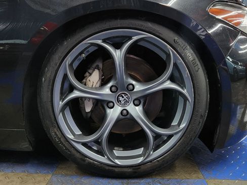 Used 2017 Alfa Romeo Giulia Ti w/ TI Performance Package image 71