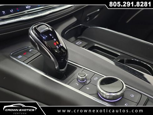 Used 2024 Cadillac Escalade V w/ LPO, ONYX Package AWD/4WD image 31