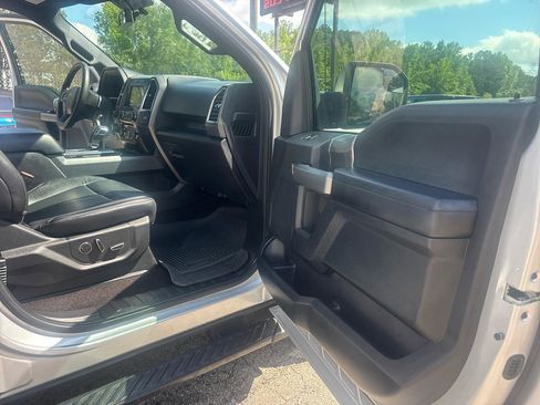 Used 2016 Ford F150 XLT w/ Equipment Group 302A Luxury RWD image 15