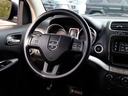 Used 2016 Dodge Journey SE w/ Flexible Seating Group image 29