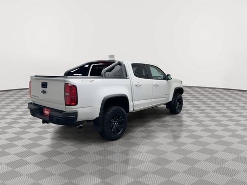 Certified 2019 Chevrolet Colorado ZR2 w/ ZR2 Dusk Special Edition AWD/4WD image 37