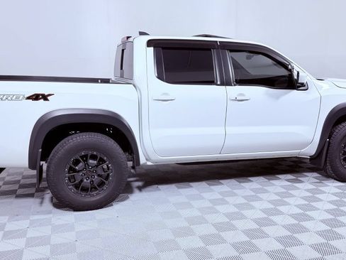 Used 2023 Nissan Frontier PRO-4X w/ Pro-4X Premium Package AWD/4WD image 3