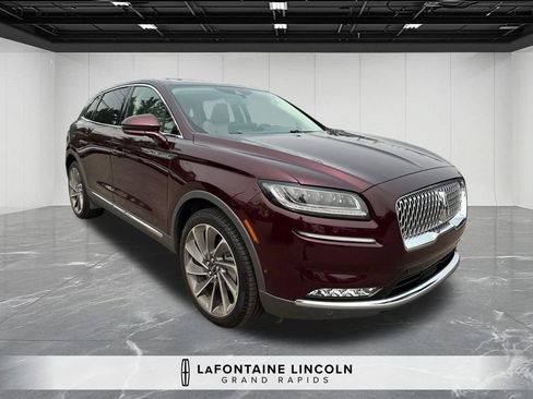 Certified 2023 Lincoln Nautilus Reserve w/ Equipment Group 202A AWD/4WD image 7