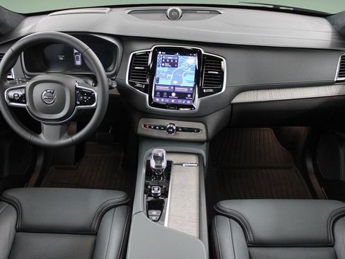 Used 2024 Volvo XC90 B6 Ultimate w/ Lounge Package AWD/4WD image 19