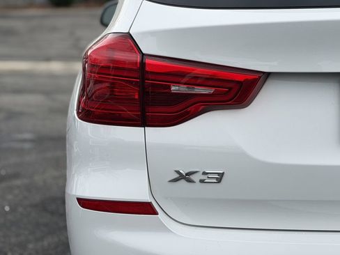 Used 2019 BMW X3 sDrive30i w/ Driving Assistance Package image 11