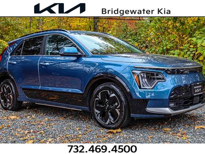 Certified 2023 Kia Niro Wave w/ Wave Preserve Package