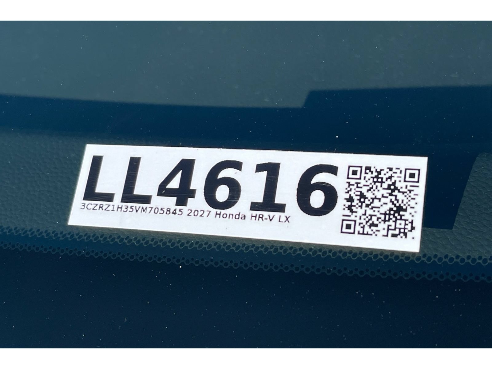 Used 2027 Honda HR-V LX image 20