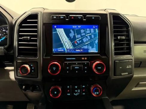 Used 2020 Ford F250 XLT w/ XLT Premium Package AWD/4WD image 20