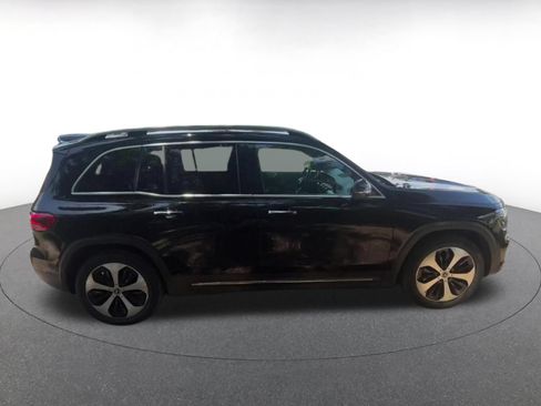 Used 2025 Mercedes-Benz GLB 250 image 16