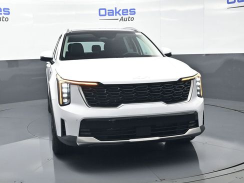 New 2026 Kia Sorento EX FWD image 3