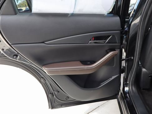 Used 2023 MAZDA CX-30 AWD 2.5 S w/ Premium Package image 26