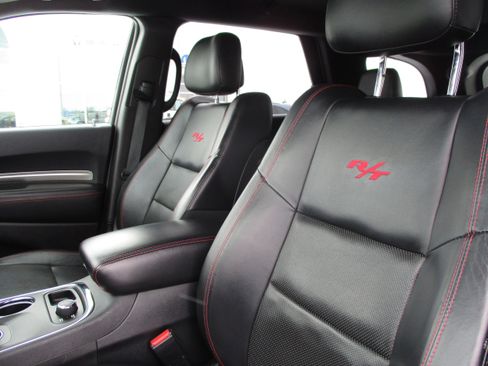 Used 2017 Dodge Durango R/T image 37