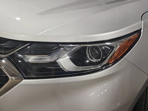 Certified 2019 Chevrolet Equinox LT w/ Driver Convenience Package FWD image 36