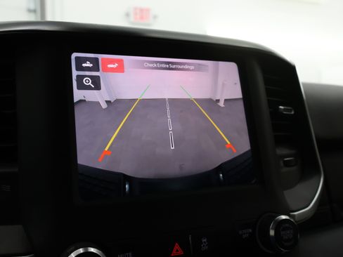 Used 2022 RAM 2500 Big Horn w/ Level C Equiment Group image 16