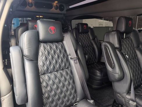 Used 2024 Chevrolet Express 2500 Extended image 11