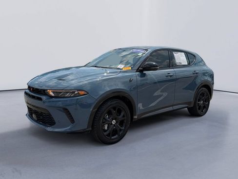 Used 2024 Dodge Hornet R/T Plus w/ Tech Pack Plus w/o Parking AWD/4WD image 7