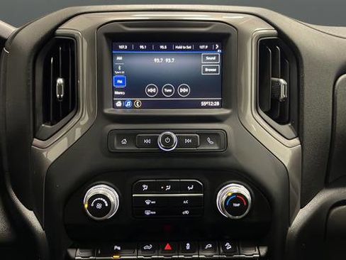 Used 2023 GMC Sierra 2500 Pro image 11