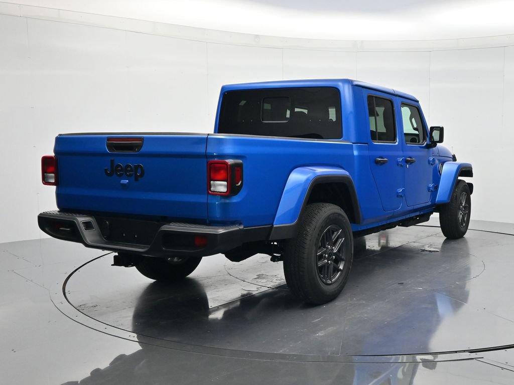 New 2026 Jeep Gladiator Sport AWD/4WD image 5