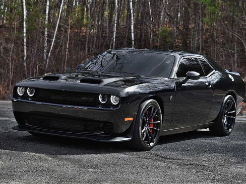 Used 2023 Dodge Challenger SRT Hellcat w/ Driver Convenience Group image 10