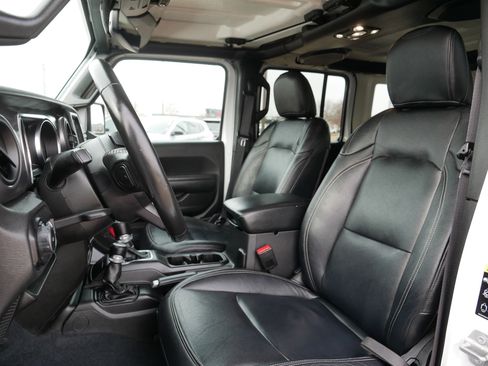 Used 2022 Jeep Wrangler Unlimited Sport image 34