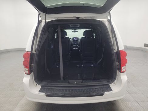 Used 2017 Dodge Grand Caravan GT FWD image 29