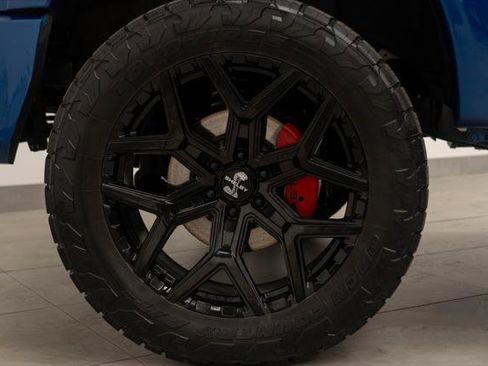Used 2022 Ford F150 Lariat w/ Equipment Group 502A High AWD/4WD image 28