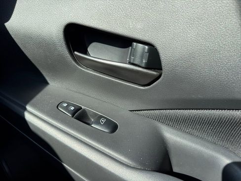 Used 2025 Nissan Kicks Play S image 15