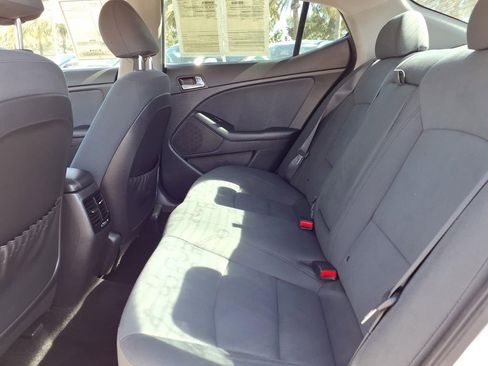 Used 2014 Kia Optima LX image 11
